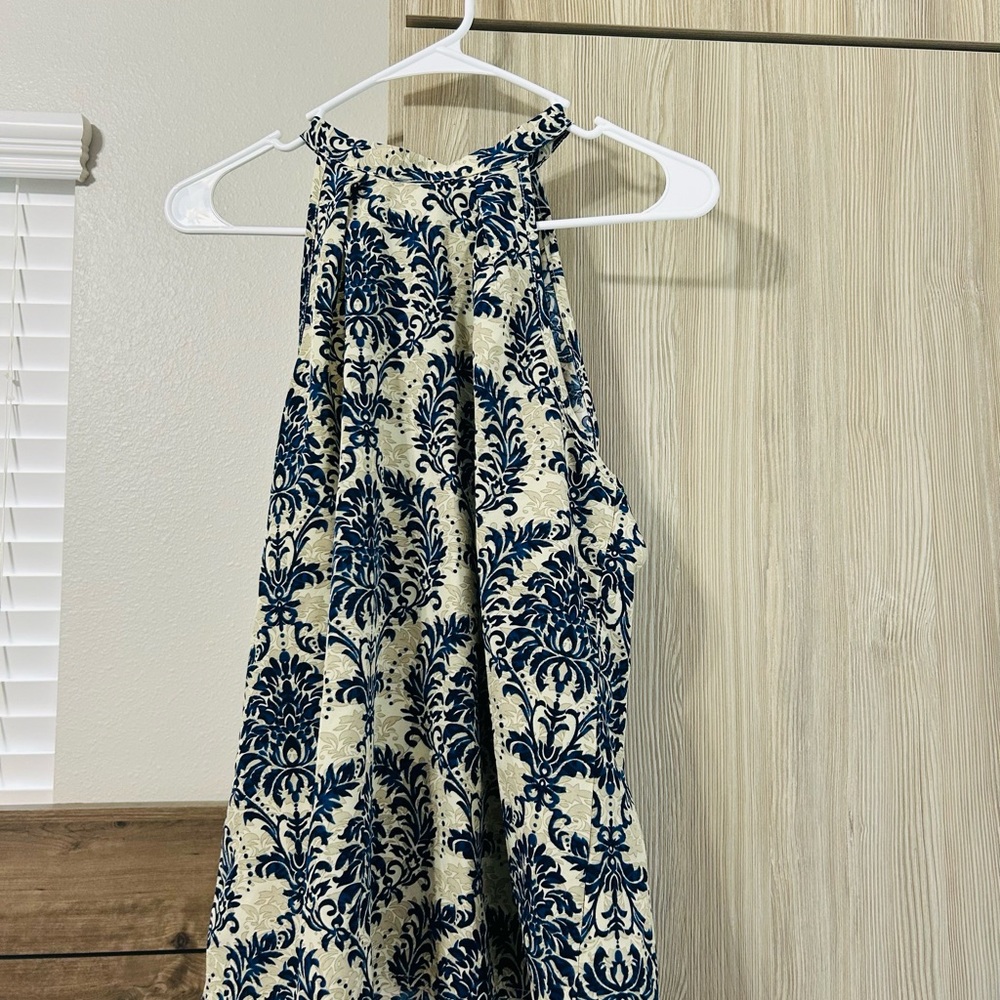 Elegant Blue and Cream Women’s Halter top Small